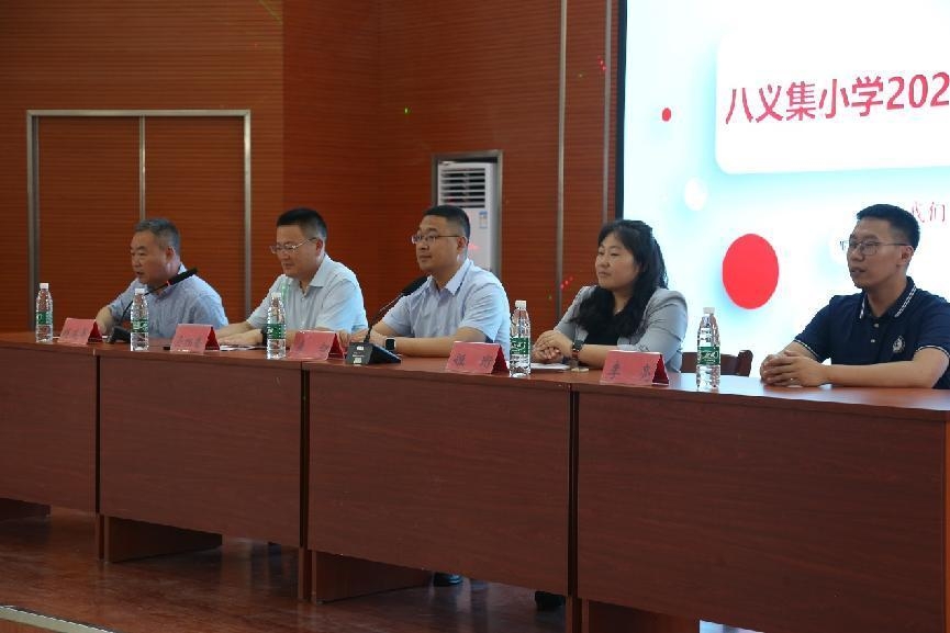 中國礦業(yè)大學(xué)筑夢支教團赴八義集鎮(zhèn)中心小學(xué)開營儀式
