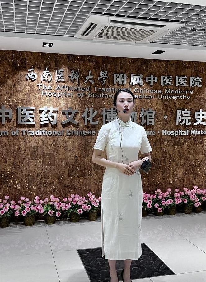 標題：【薪火傳承——探尋中醫(yī)藥發(fā)展和文化傳播】“千年傳承薪火燃，中醫(yī)藥文化永流傳”薪火實踐團探尋西南醫(yī)科大學附屬中醫(yī)醫(yī)院中醫(yī)藥文化博物館