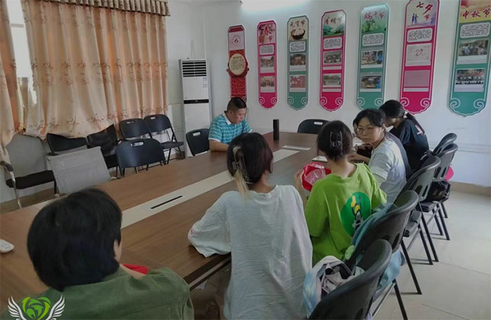 華南師范大學(xué)地理科學(xué)學(xué)院深入良垌鎮(zhèn)開(kāi)展鄉(xiāng)村振興專題