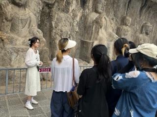 洛理學(xué)子三下鄉(xiāng)： 以紋樣回溯龍門歷史，探索千年河洛文化