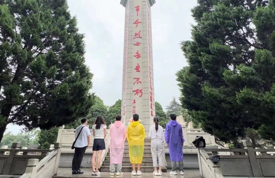 紅色信陽行，共筑愛國心