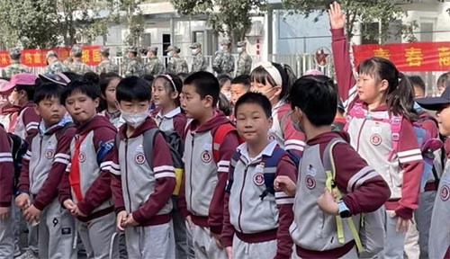 春光無限好，實踐促成長——立賢小學開展春季社會實踐活