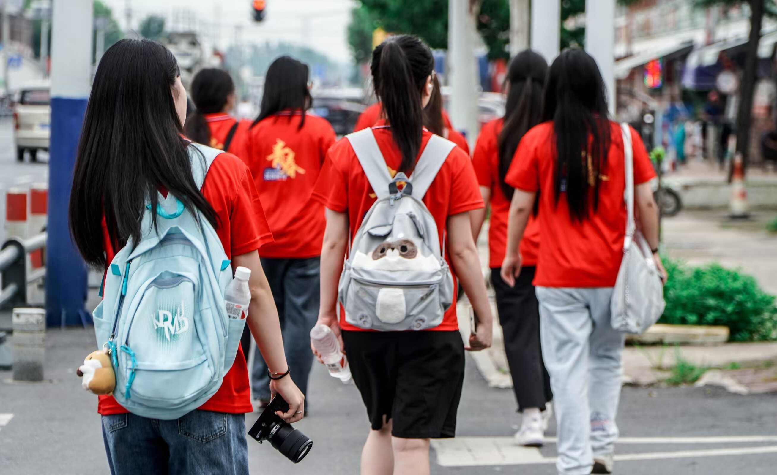 巢湖學院三下鄉(xiāng):青春筑夢，共繪民族團結新篇章