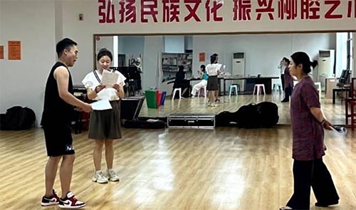 探尋傳統(tǒng)文化，感受柳腔魅力